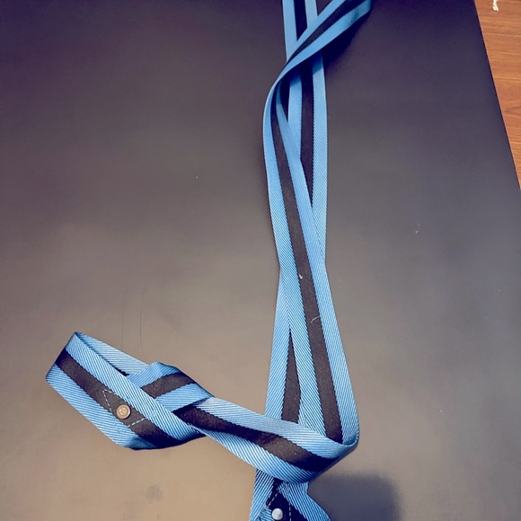 Navy Lululemon 5mm Yoga Mat FSC Certified Rubber and Loop it up Yoga Strap - Picture 2 of 6